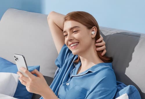 The Top 8 Most Comfortable Earbuds This 2023