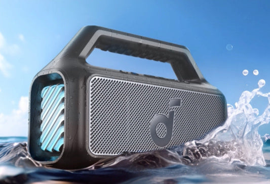 Best Floating Pool Speaker: Ultimate Bluetooth Options for Water Fun