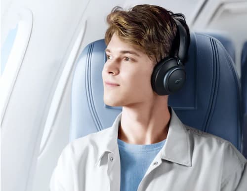 The Best Travel Headphones This 2023