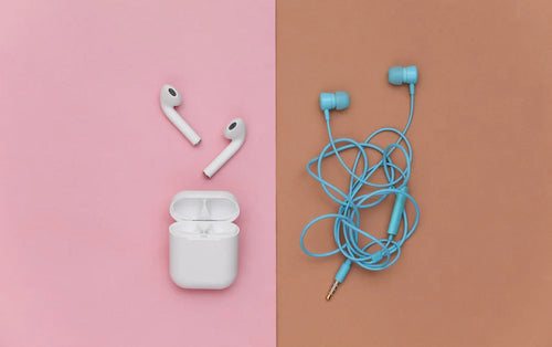 Wired vs Wireless Headphones: Which to Choose?